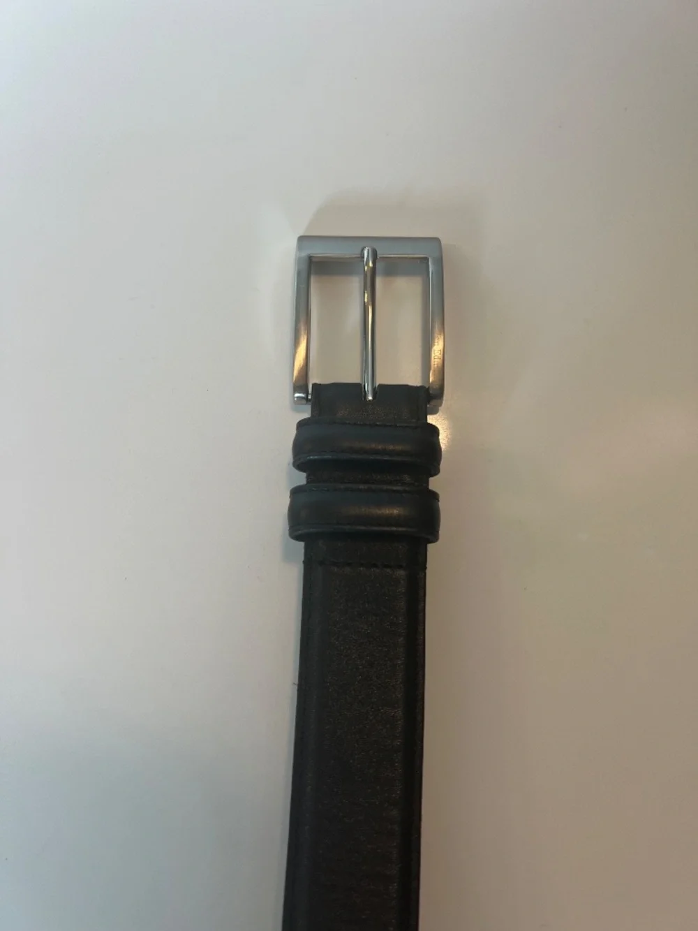 Allen Edmonds Black Leather Men's Belt: Size 36 (USA) or 90 (European)